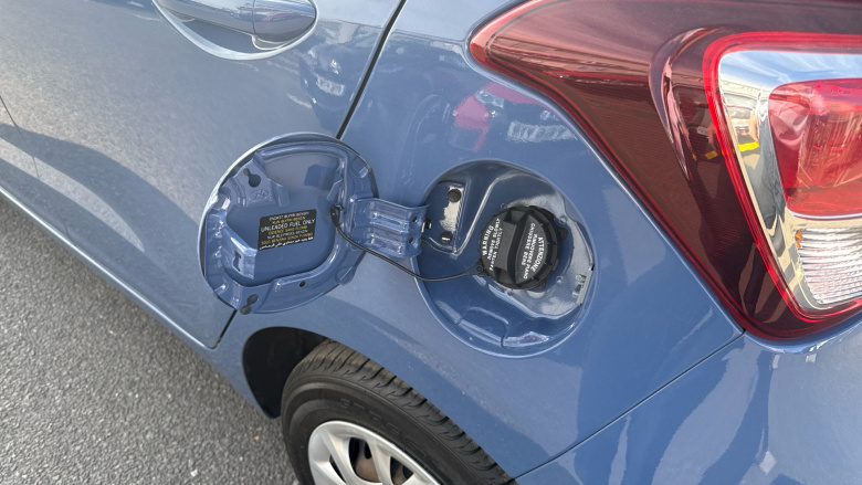 Hyundai i10 1.0 SE 5dr Petrol Hatchback